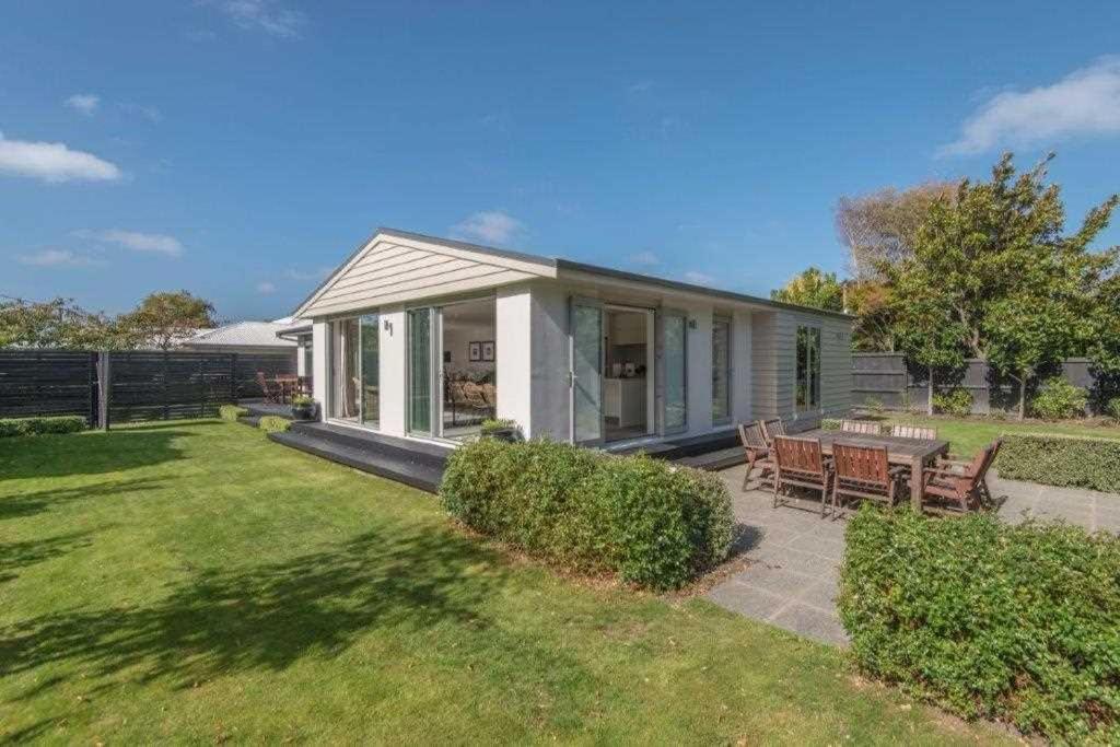 Bed & Breakfast In The Heart Of Fendalton Christchurch Exterior foto